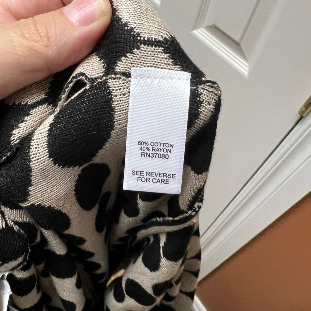 C EST. Elegant Black and Cream Polka Dot Maxi Skirt - Picture 5 of 5
